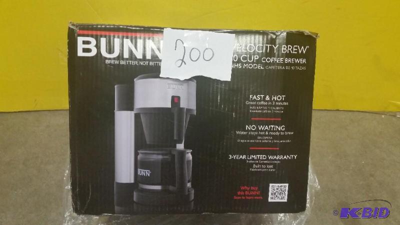 lot 200 image: Bunn Coffee Maker