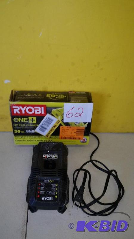 lot 62 image: Ryobi Charger