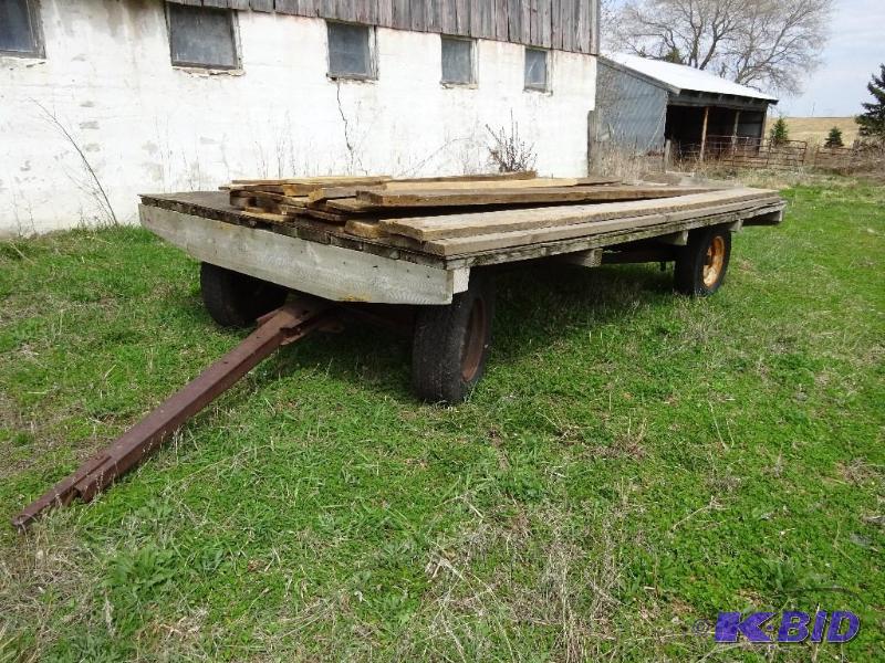 Colby Flat rack wagon