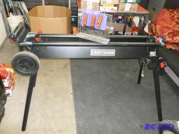Craftsman metal saw material stand. Folding d...