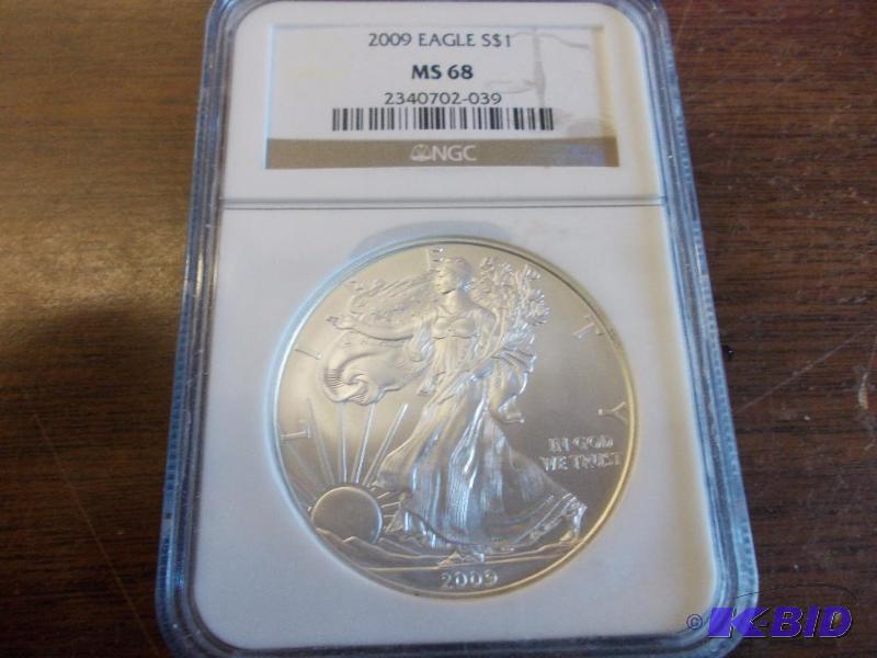 2009 Silver Eagle MS 68 Graded...