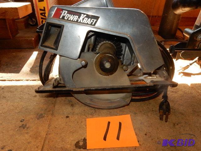lot 11 image: Montgomery Wards, Power Kraft Skill Saw