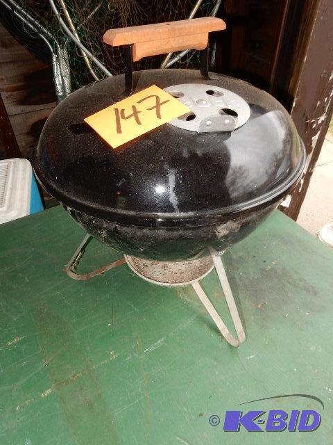 lot 147 image: Weber Grill