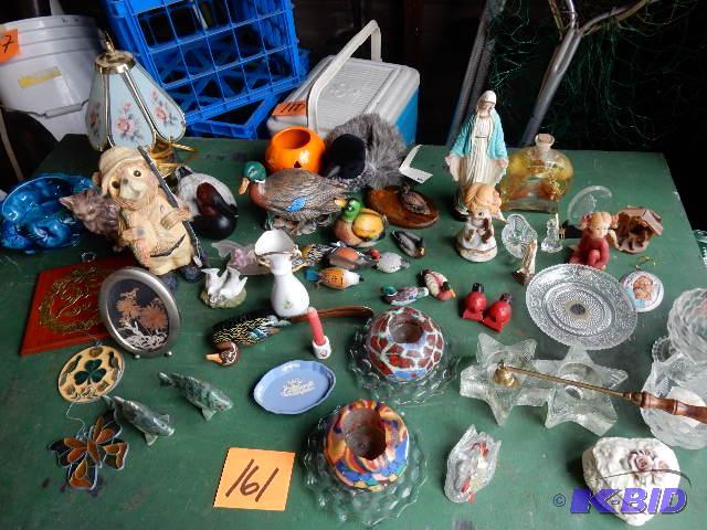 lot 161 image: Misc. items as pictured