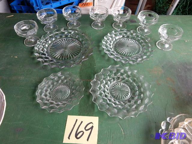 lot 169 image: 4 serving plates, 7 desert dishes