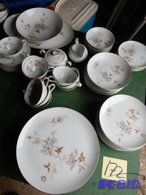 lot 172 image: Maytime by Yamaka,China