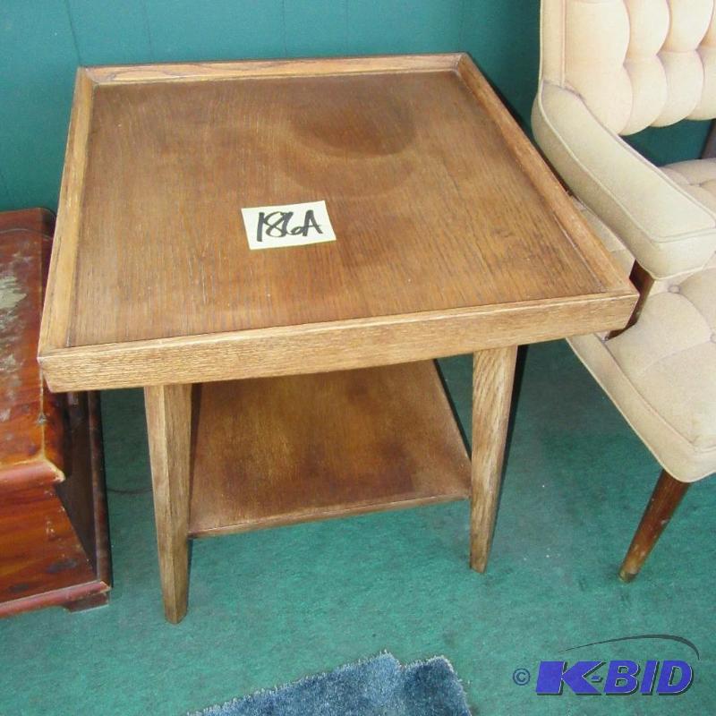 lot 186A image: Solid wood, endoccasional table