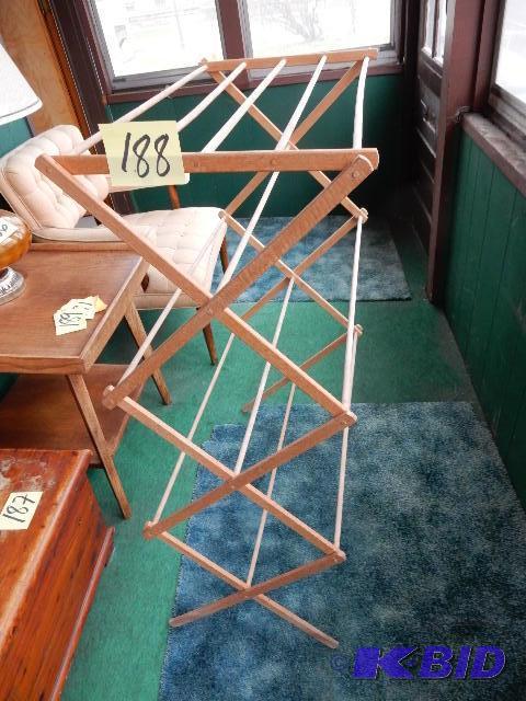lot 188 image: Wood Clothes Drying Rack