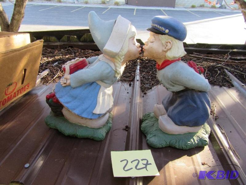 lot 227 image: Dutch Boy and Girl Kissing.. About 13 in h.