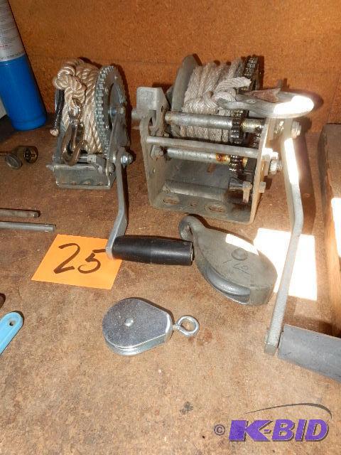 lot 25 image: 2 Winches, 2 pulleys