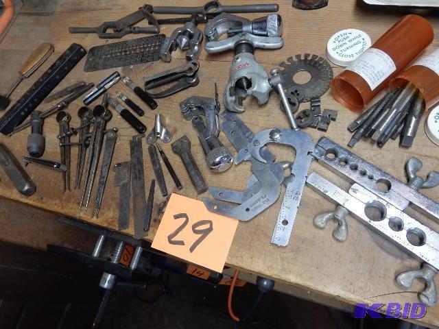 lot 29 image: Misc. Machinist tools