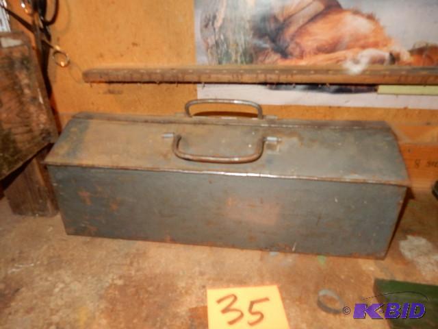 lot 35 image: Metal Tool Box and contents