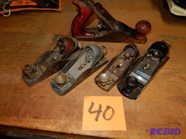 lot 40 image: 5 Planes