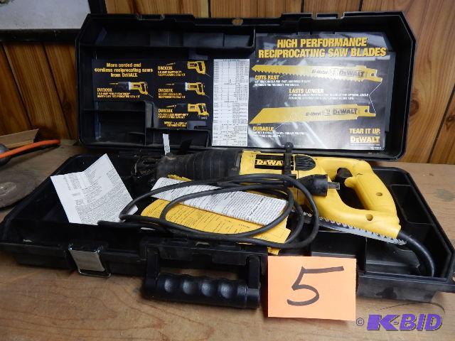 lot 5 image: Dewalt Reciprocating Saw