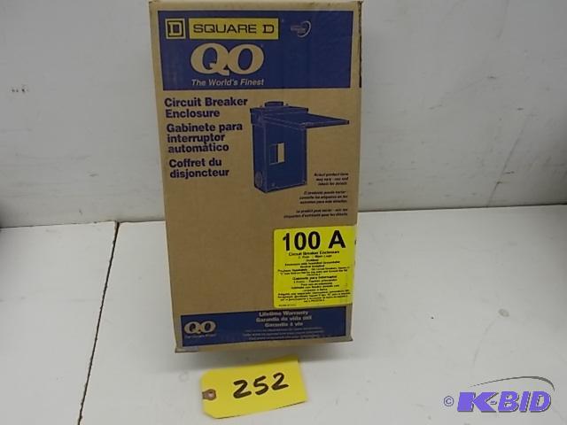 Square D 100 Amp Outdoor Circuit Breaker Encl...