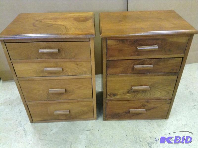 2 Matching Wooden 4 Drawer Night Stands