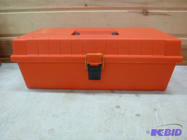 lot 181 image: Plastic 15" Toolbox Made in the USA - ha...