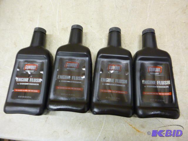 lot 213 image: 4 Bottles of Gumout Engine Flush and Conditio...