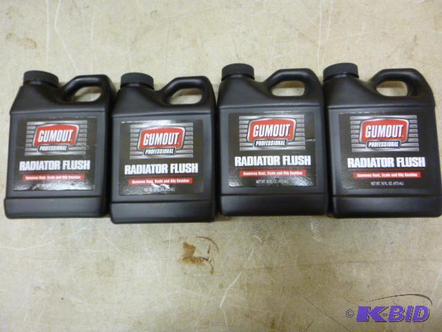 lot 218 image: 4 Bottles of Gumout Radiator Flush...