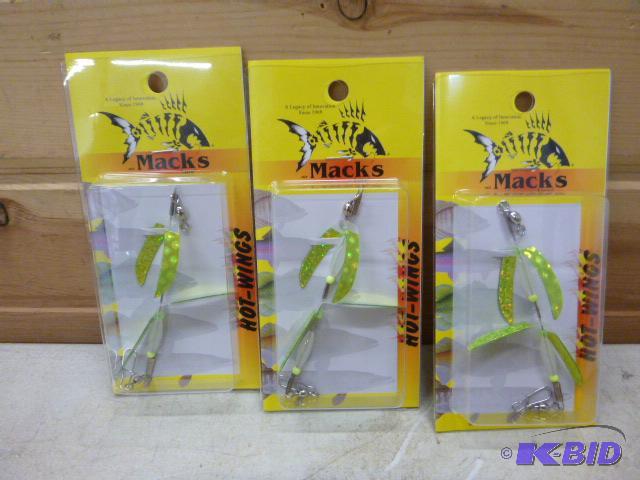 lot 365 image: 3 Macks Hot-Wings Blades...