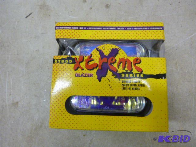 lot 45 image: Blazer Xtreme Series Driving Lights XT855 - H...