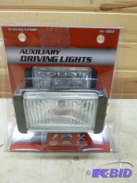 lot 50 image: Navigator Halogen Auxiliary Driving Lights...