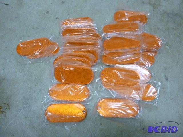 lot 78 image: Approximately 33 Amber Reflectors 4 12"...