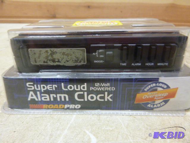 lot 80 image: Road Pro Truckers Super Loud Alarm Clock 12 ...