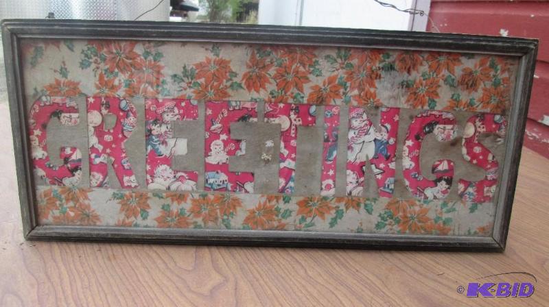 lot 102 image: Vintage box Christmas light....