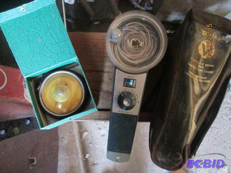 lot 59 image: Vintage Zonar depth finder and Laylor fisherm...