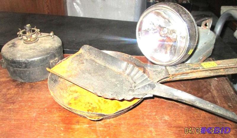 lot 75 image: Vintage camping items. Pans, flashlight, lant...