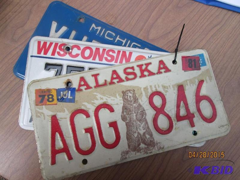 lot 84 image: Lot of 3 license plates...