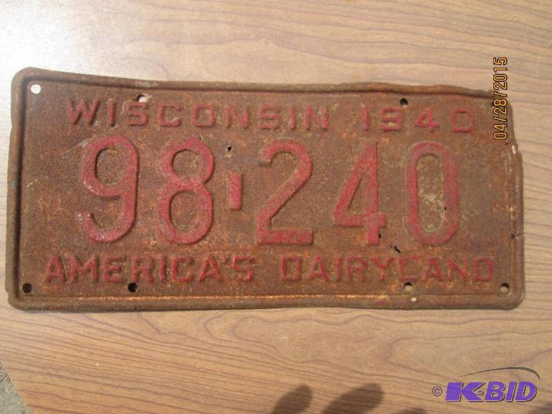 lot 91 image: 1940 Winsconsin license plate...