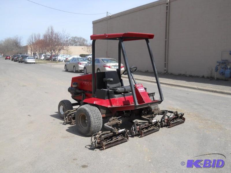Toro Reelmaster 3300-D. Commercial Reel Mower. Diesel.