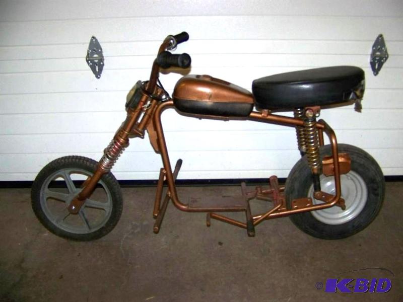 lot 4 image: Minbike  Mini Bike Frame