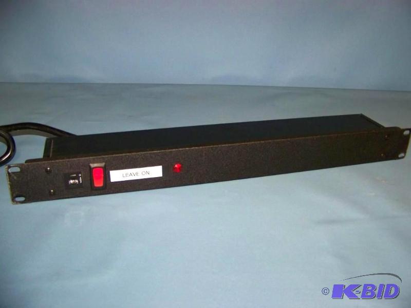 lot 36 image: Rack Mountable, 6-Outlet, Power Strip