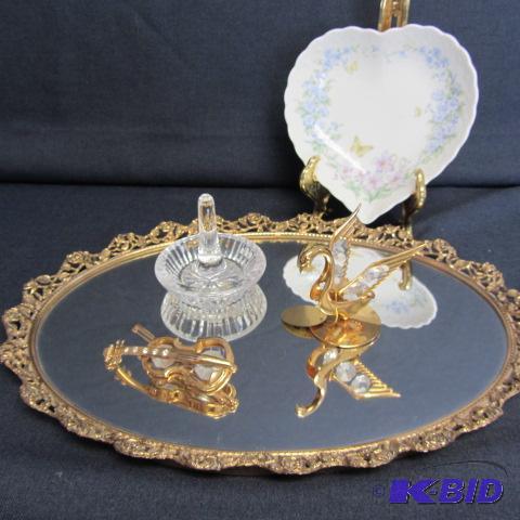 Oval Vanity Tray, Swan, Violin