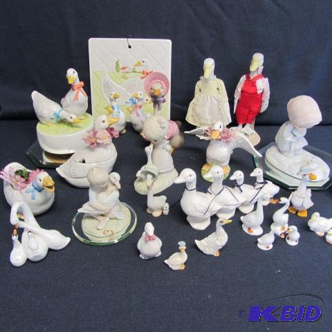 Geese Figurines, P. Moments