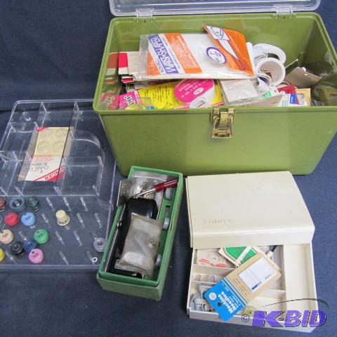 Sewing Notions, Buttoneer