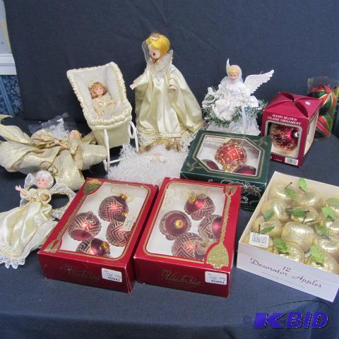 Tree Topper, Santa, Ornaments