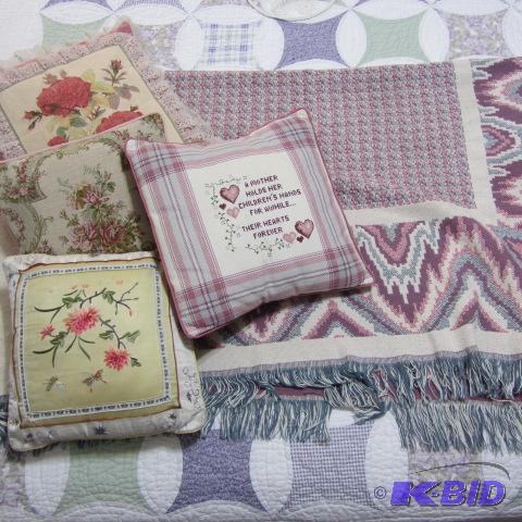 Lap Blanket, Pillows