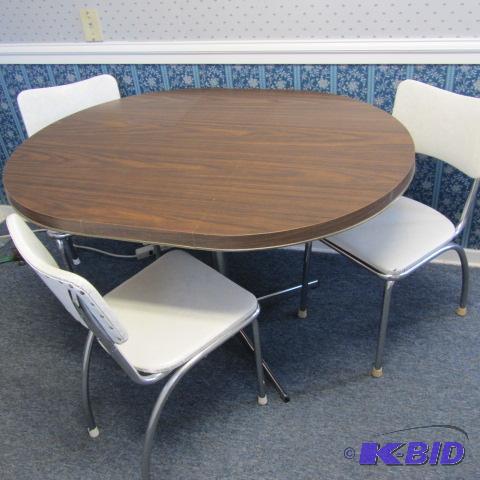 Pedestal Dine Table, Chairs