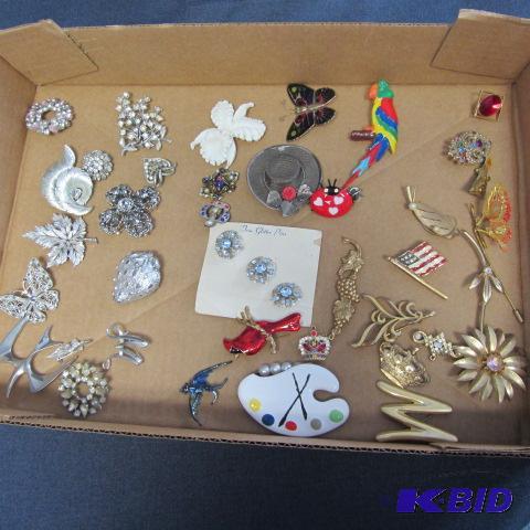 Brooches, Czech
