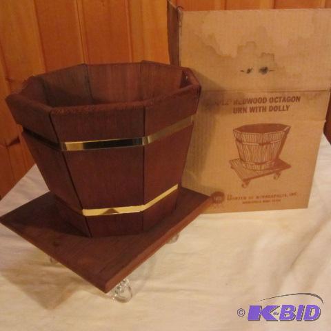 New Redwood Planter