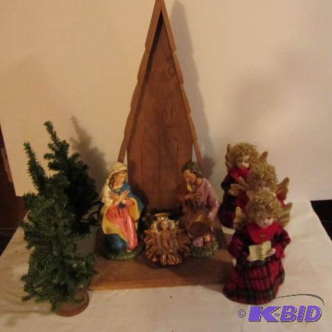 Creche, Holy Family, Angels