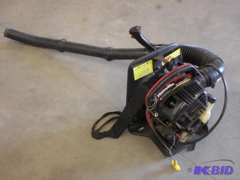 lot 22 image: Homlite Backpacker Zip-Start Blower, Needs Re...
