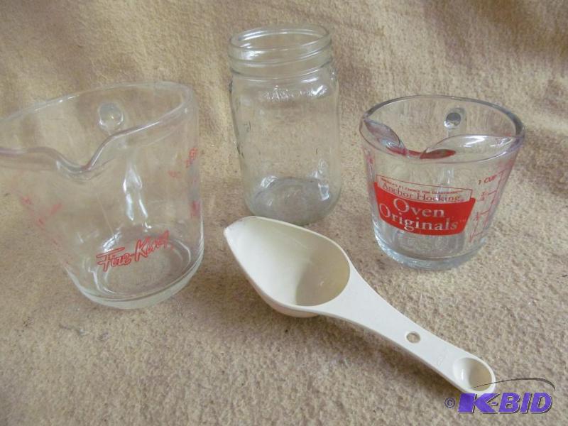 Measuring glass