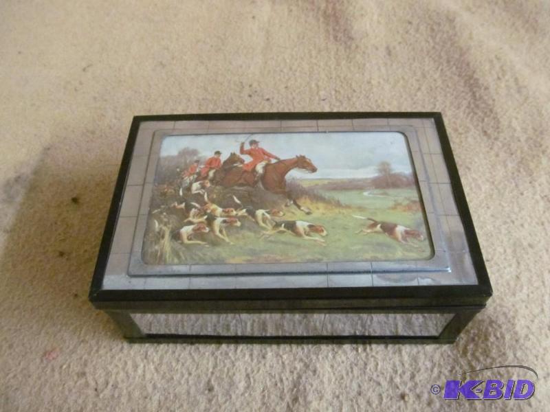 Jewelry box