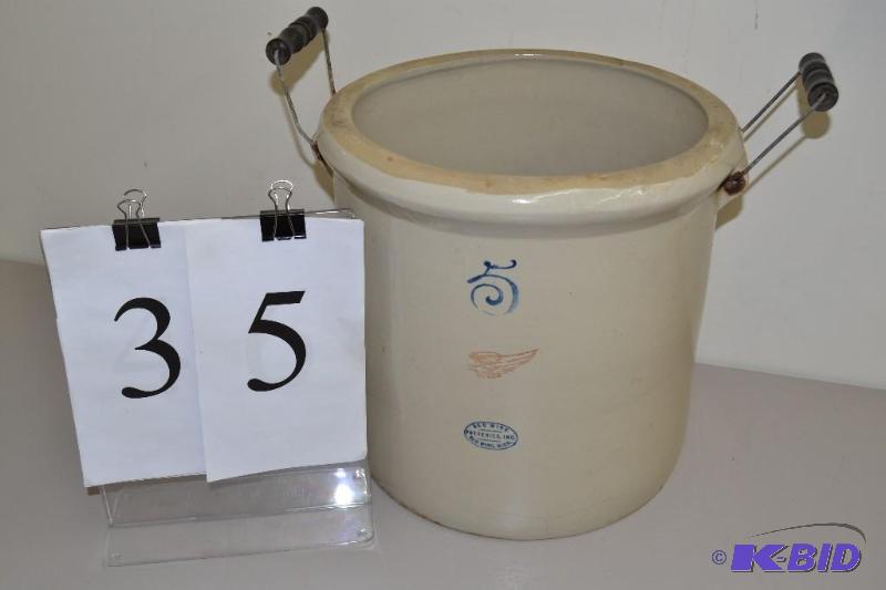 lot 35 image: Red Wing 5 Gallon