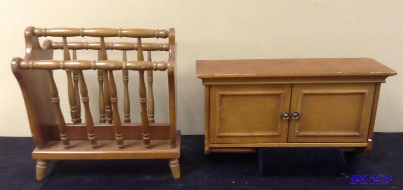 lot 50 image: Lot of magazine rack and cabinet